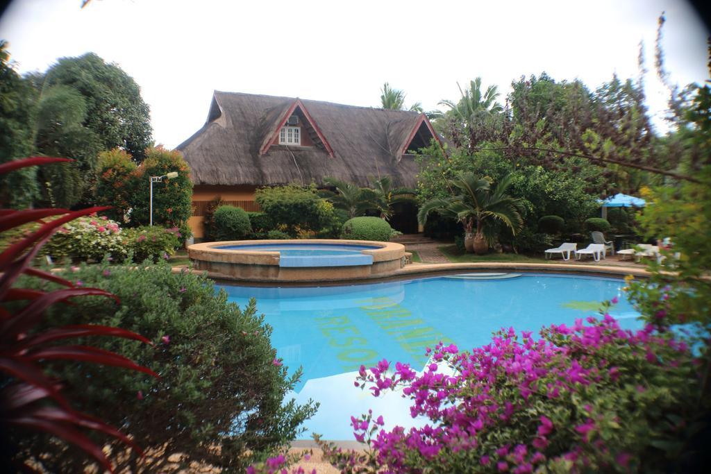 Zen Rooms Veraneante Resort Bohol パングラオ エクステリア 写真